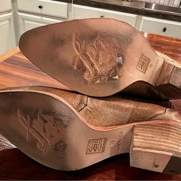 NWOB Distressed tan Frontier Free People Booties - Picture 9 of 10